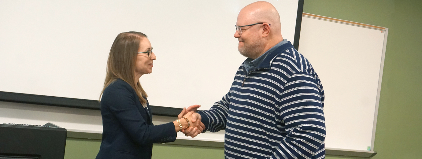 Three Alumni Veterans Receive Veterans Affinity Challenge Coin at Veterans Appreciation Program